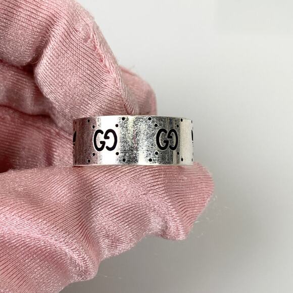 NIB Gucci x Adidas Engraved Extra-wide Ring In Undefined Size 21 - Picture 3 of 11